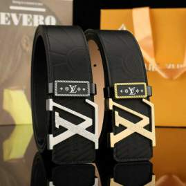 Picture of Louis Vuitton Belts _SKUfw186637619fw
